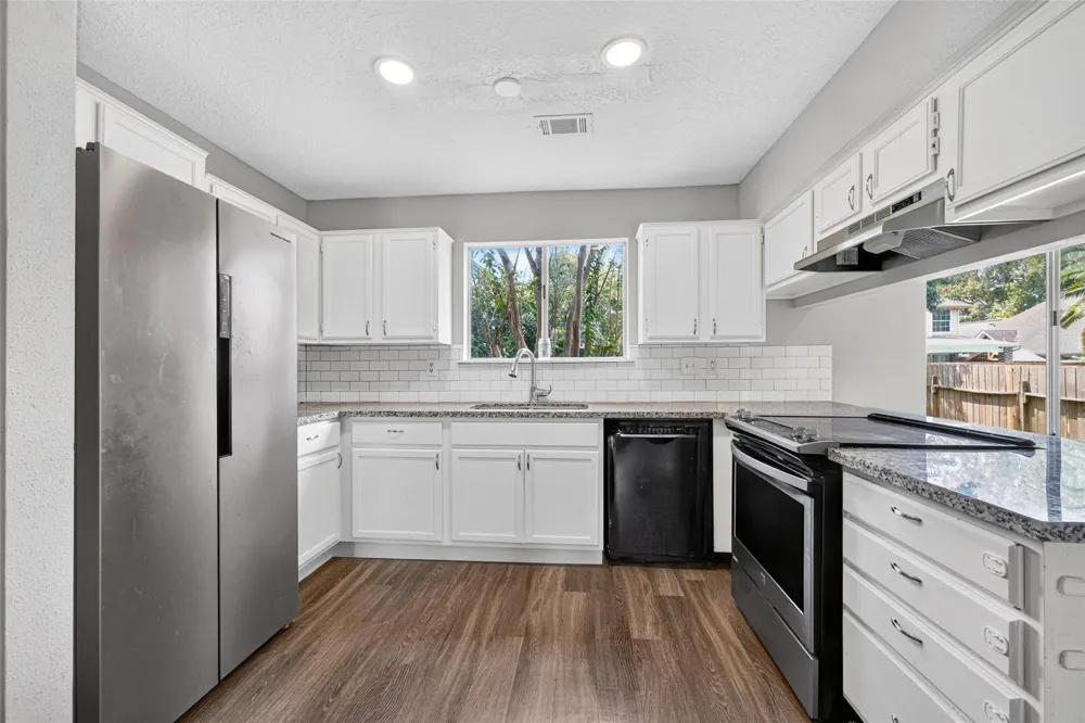 1808 Presidio Street Friendswood, TX 77546