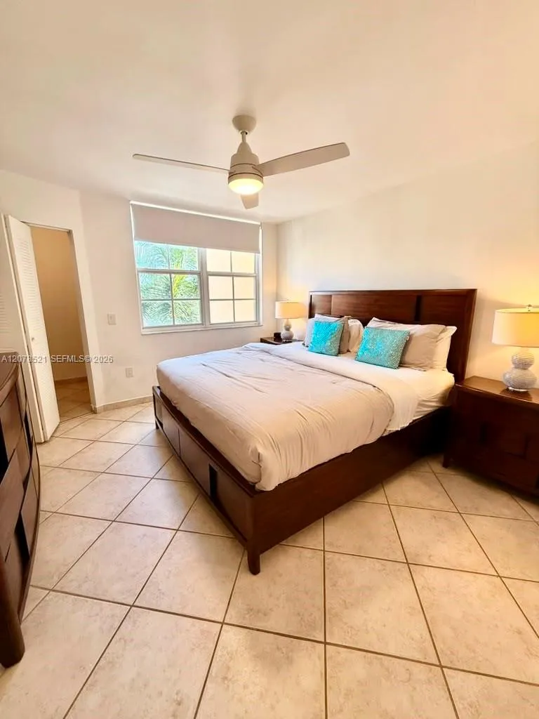 19701 E Country Club Dr #5605A Aventura, FL 33180
