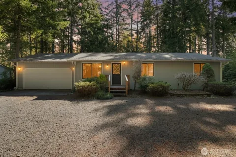 620 E Aycliffe Drive