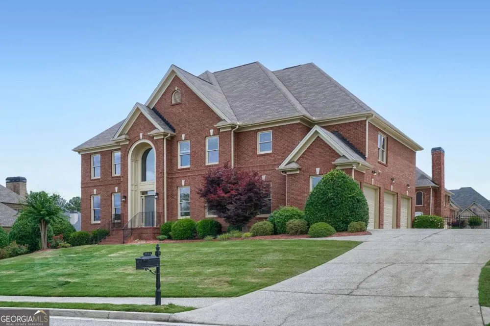 2646 Hunters Place LNDG Grayson, GA 30017