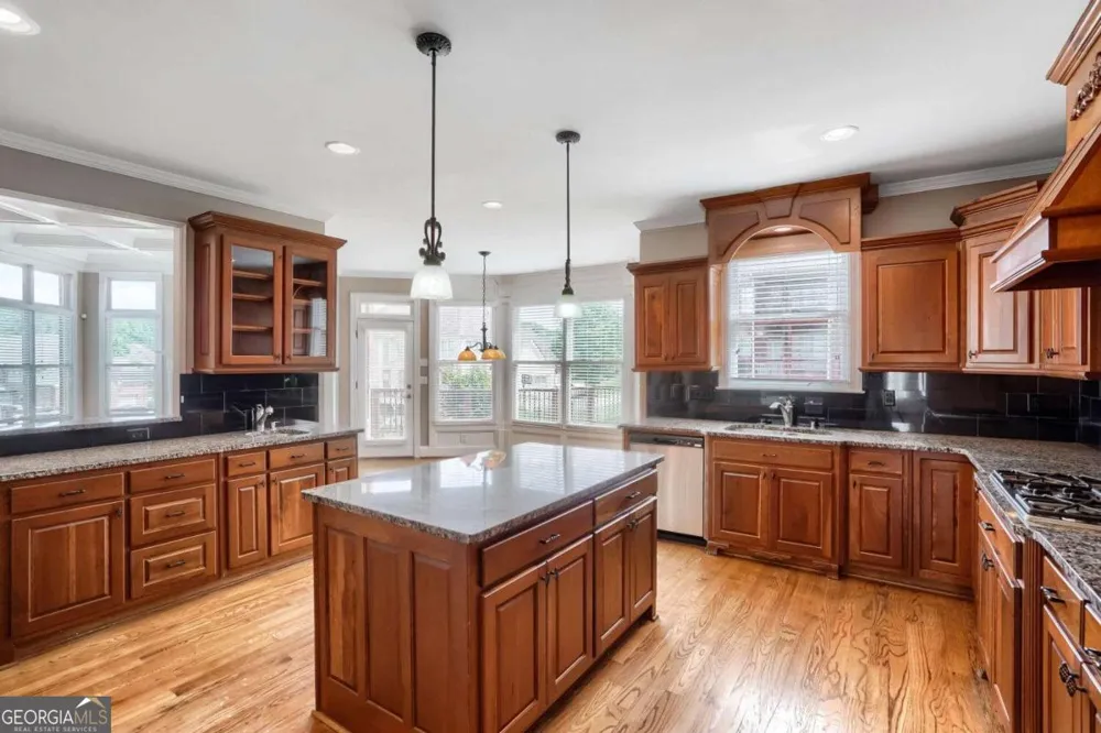 2646 Hunters Place LNDG Grayson, GA 30017