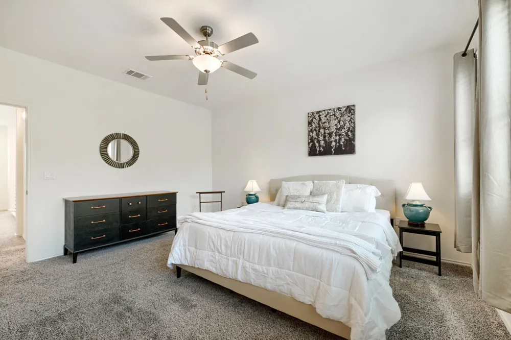 10221 Buster Drive Austin, TX 78748