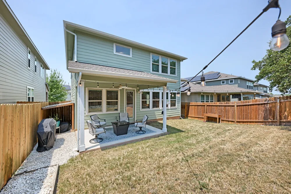 10221 Buster Drive Austin, TX 78748