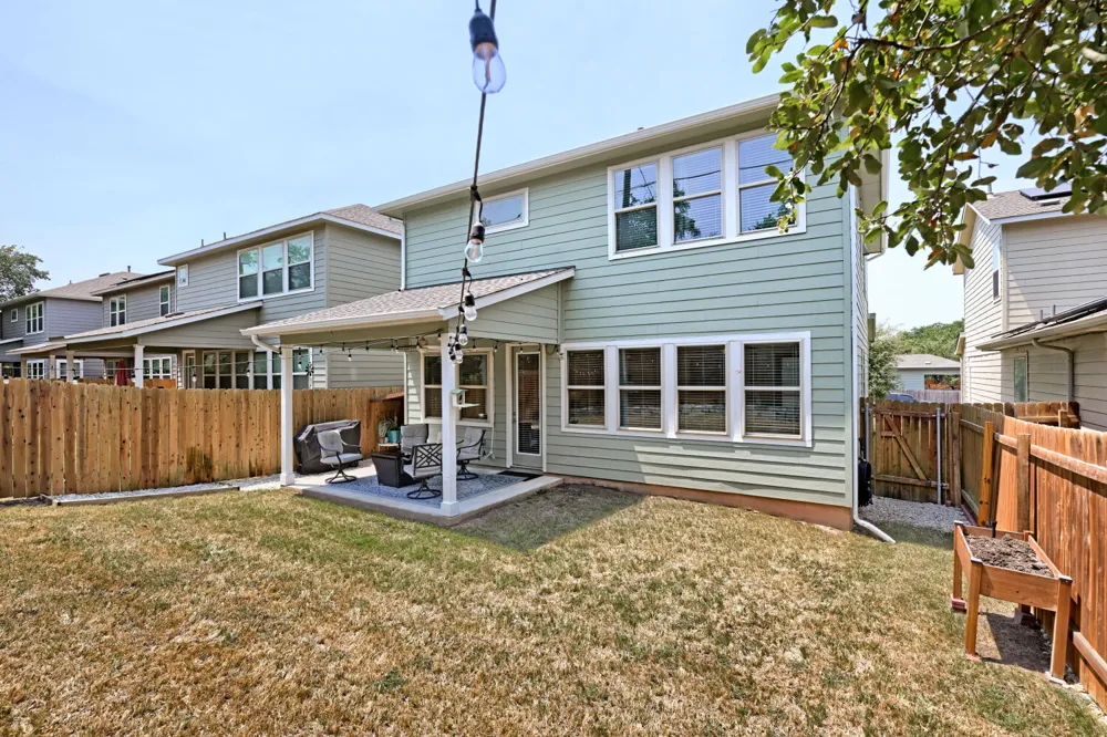 10221 Buster Drive Austin, TX 78748