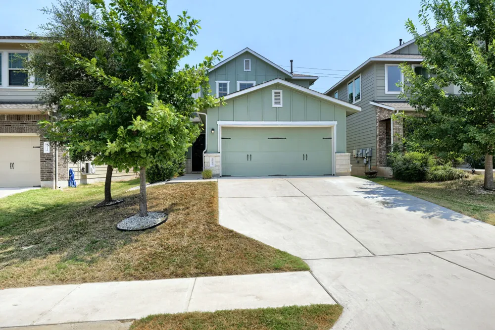 10221 Buster Drive Austin, TX 78748