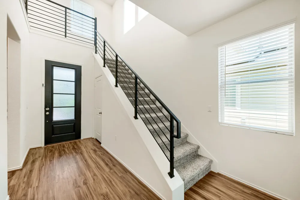 10221 Buster Drive Austin, TX 78748