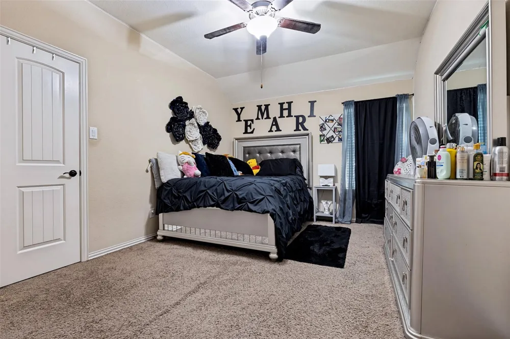 3061 Arbor Ranch Court Dickinson, TX 77539