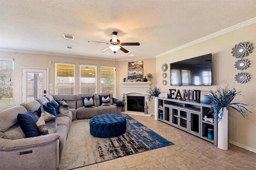 3061 Arbor Ranch Court Dickinson, TX 77539