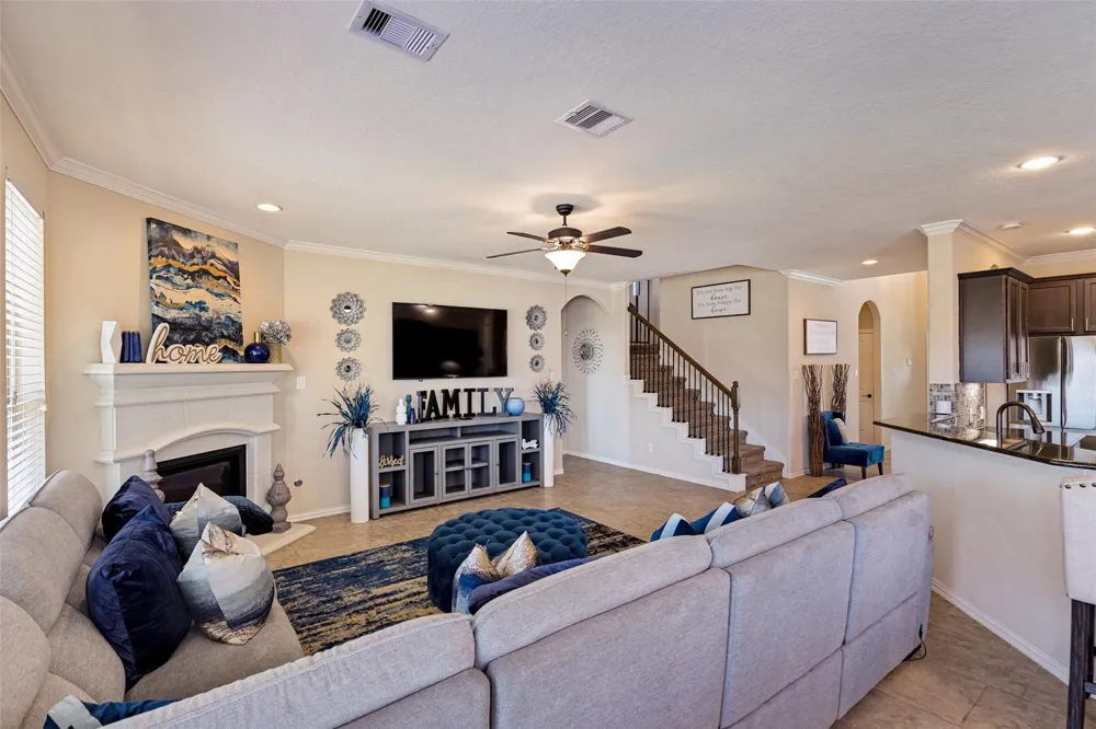 3061 Arbor Ranch Court Dickinson, TX 77539