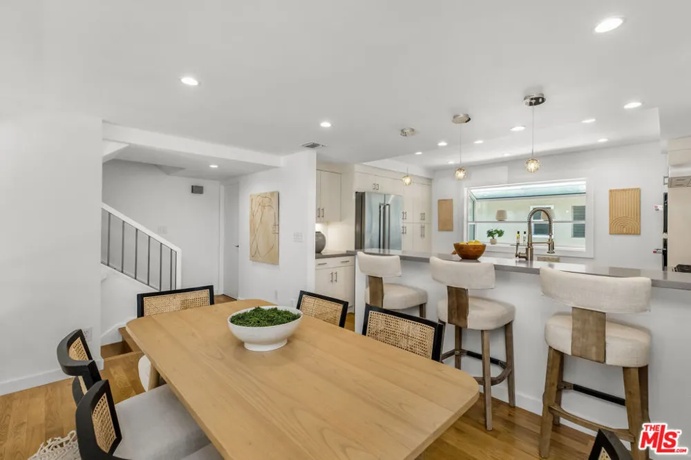 4754 La Villa Marina #Unit D Los Angeles, CA 90292