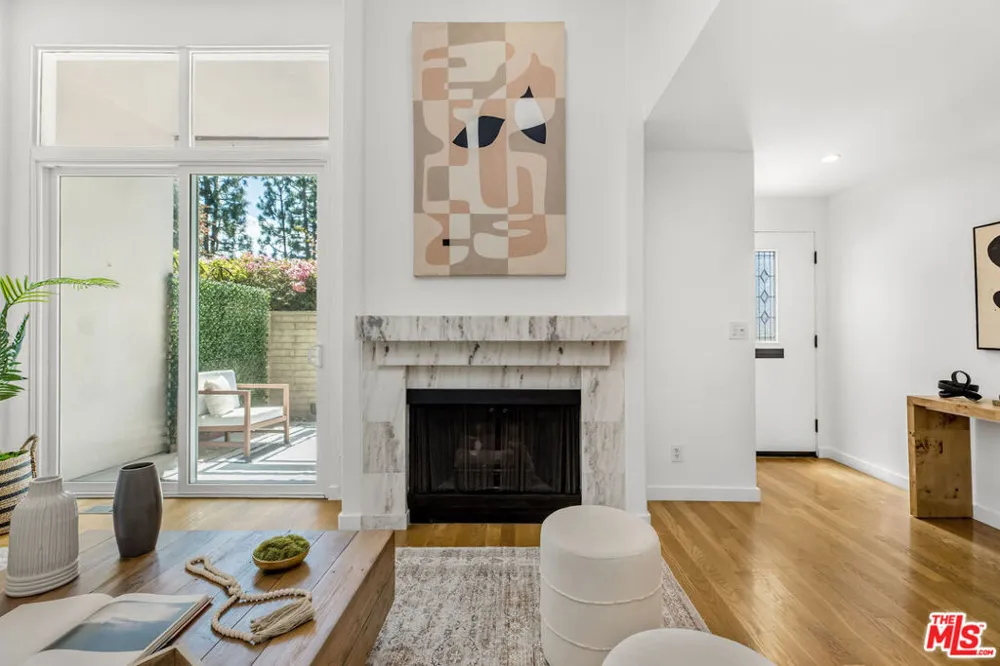 4754 La Villa Marina #Unit D Los Angeles, CA 90292