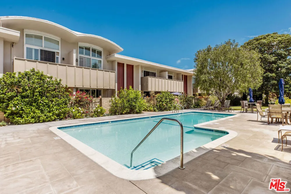 4754 La Villa Marina #Unit D Los Angeles, CA 90292