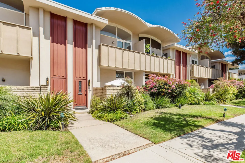 4754 La Villa Marina #Unit D Los Angeles, CA 90292