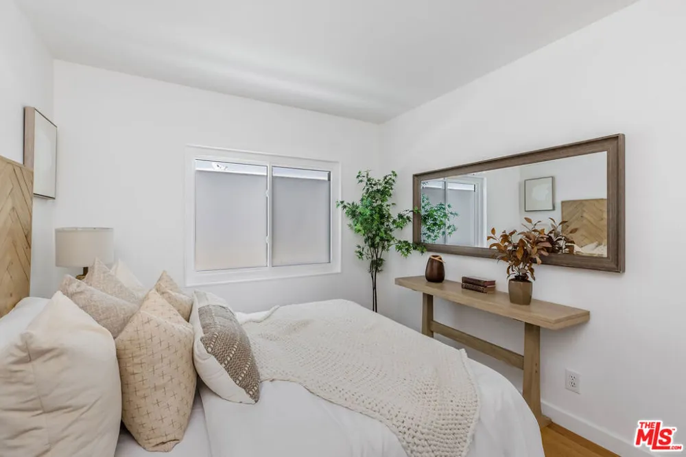 4754 La Villa Marina #Unit D Los Angeles, CA 90292