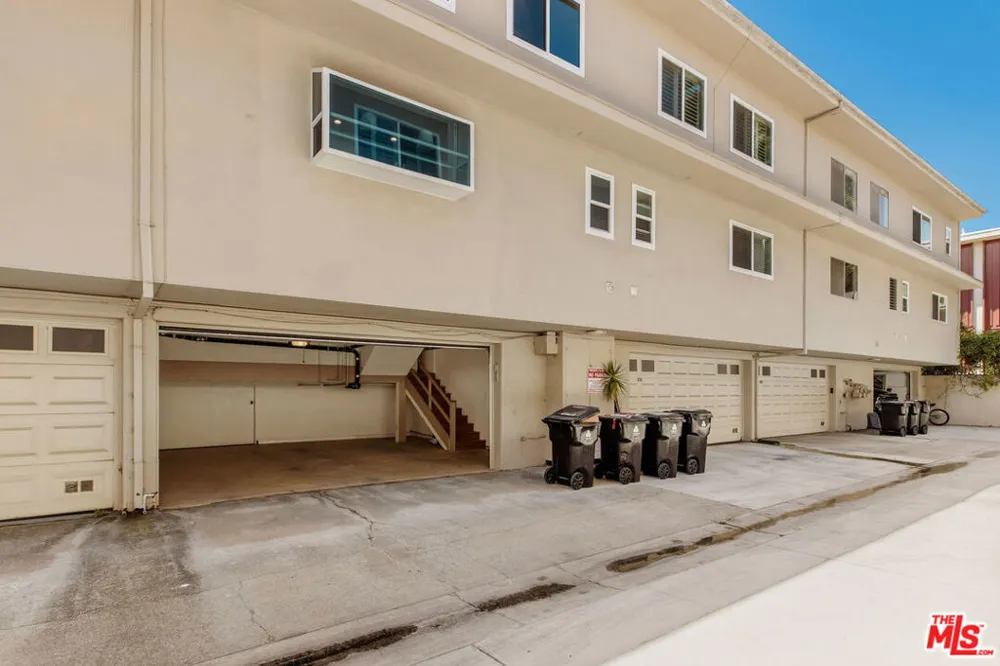 4754 La Villa Marina #Unit D Los Angeles, CA 90292