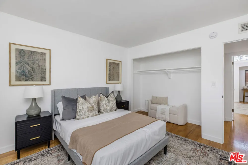 4754 La Villa Marina #Unit D Los Angeles, CA 90292