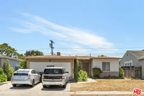 5852 Compass Drive
