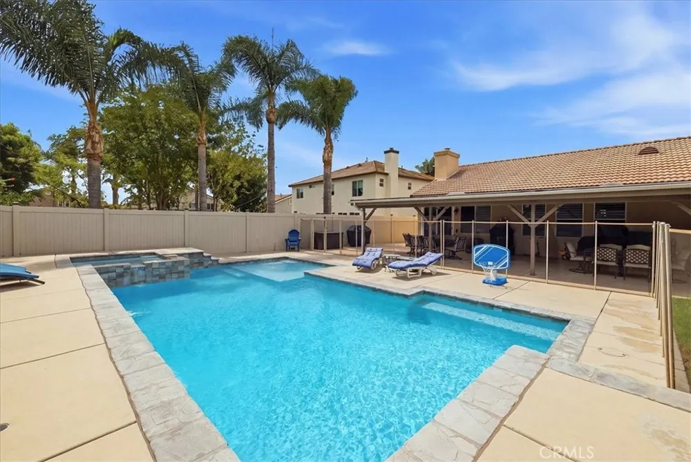 6248 Pear Avenue Eastvale, CA 92880