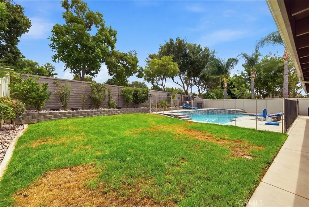 6248 Pear Avenue Eastvale, CA 92880