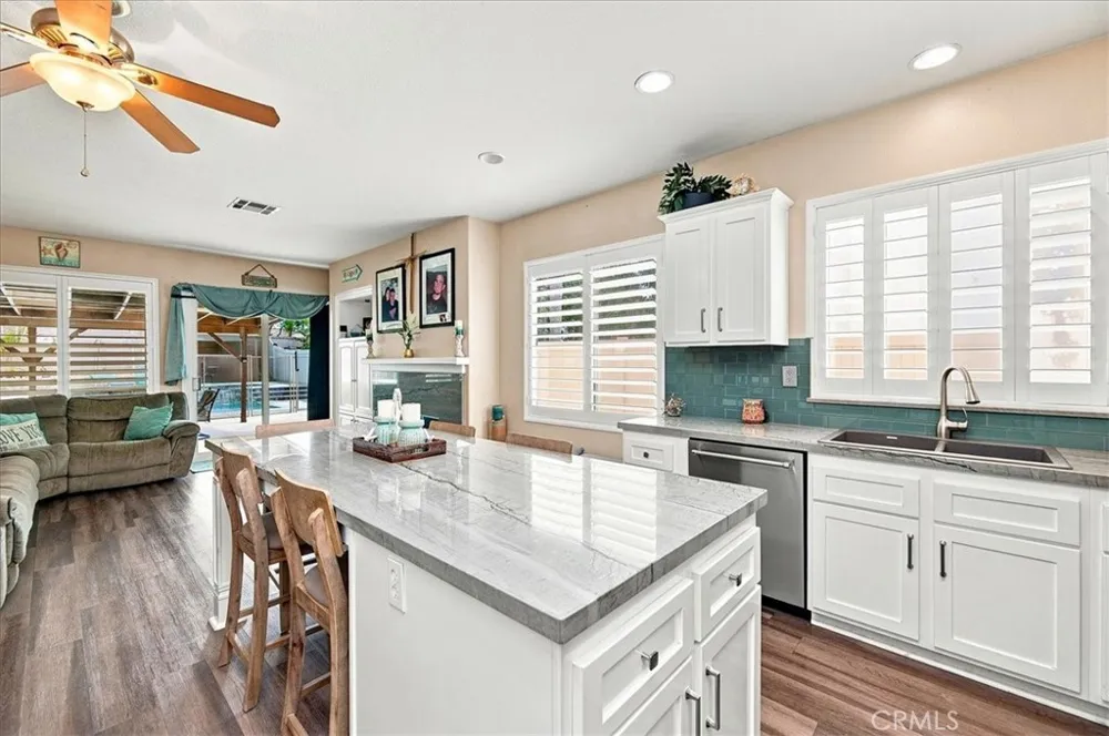 6248 Pear Avenue Eastvale, CA 92880