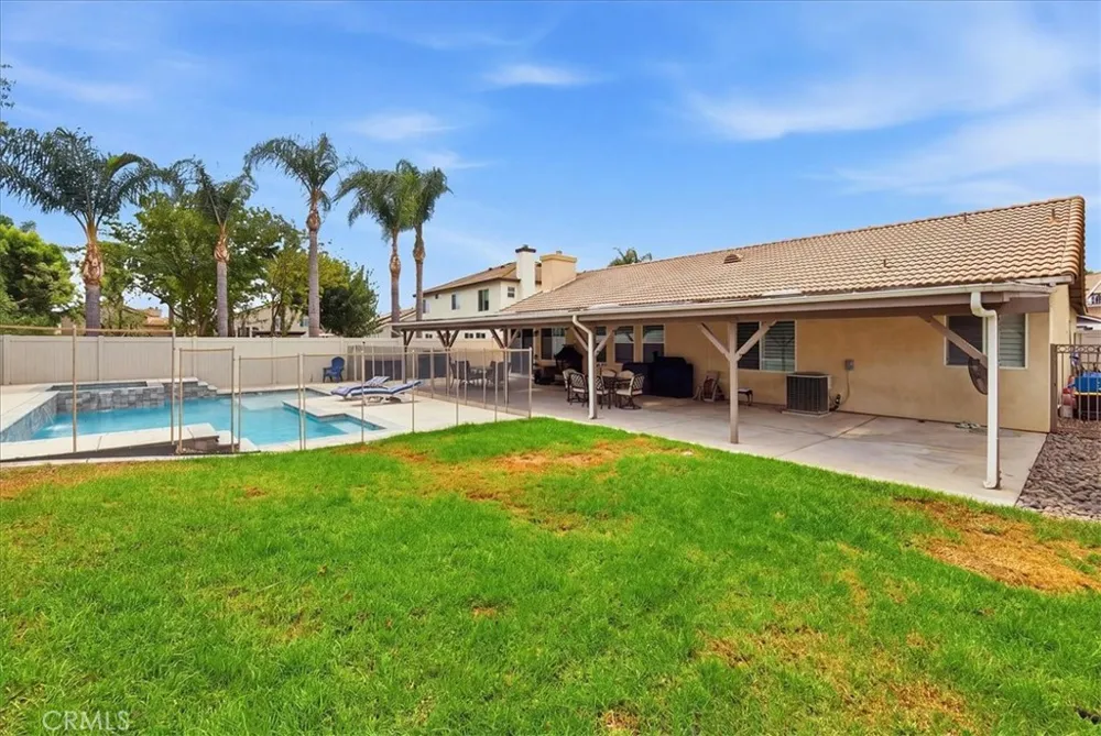 6248 Pear Avenue Eastvale, CA 92880
