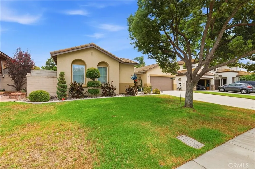 6248 Pear Avenue Eastvale, CA 92880