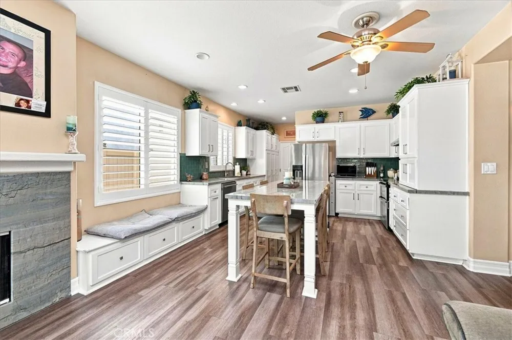 6248 Pear Avenue Eastvale, CA 92880