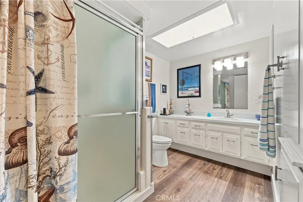 1261 Knollwood Road M4-45i Seal Beach, CA 90740