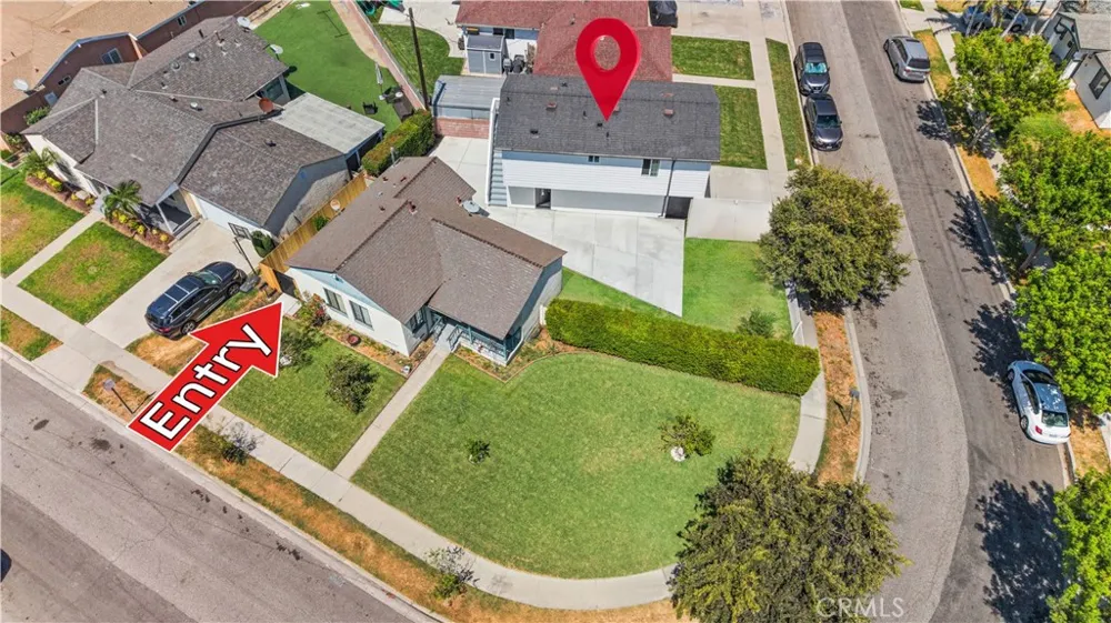 5833 Glady South Gate, CA 90280