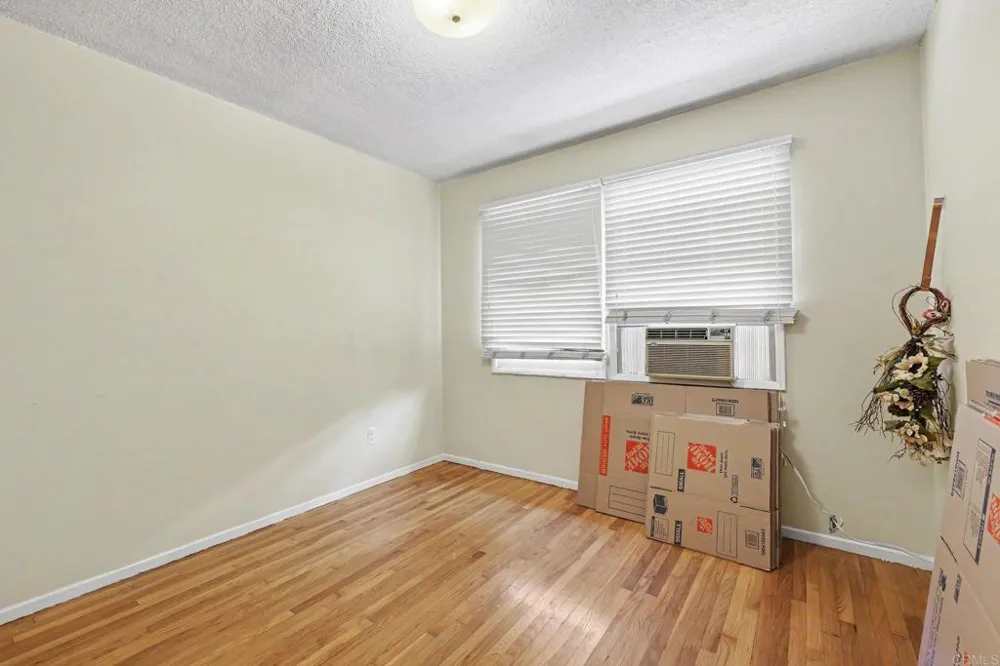 4852 Elsa Road San Diego, CA 92120