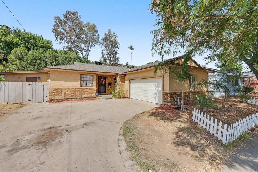 4852 Elsa Road San Diego, CA 92120