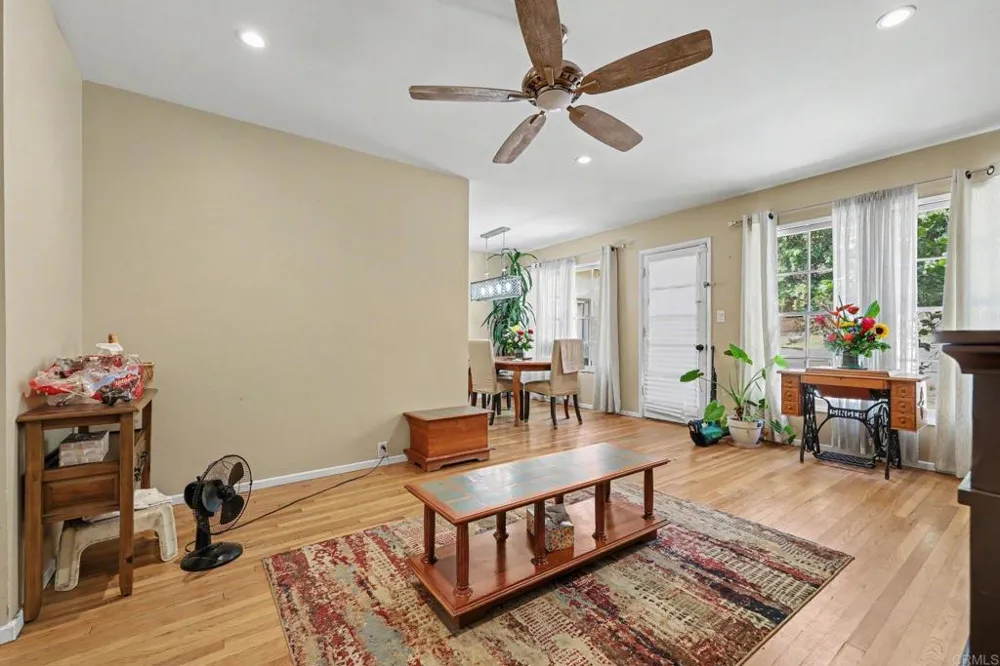 4852 Elsa Road San Diego, CA 92120