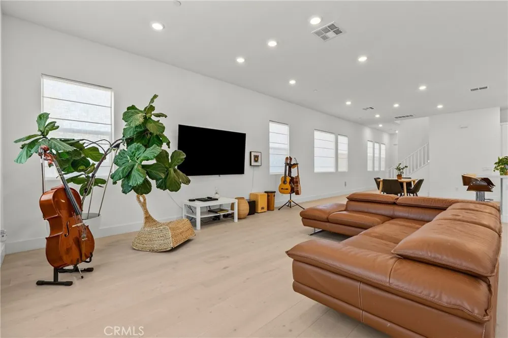 26849 Snowmass Loop Valencia, CA 91381