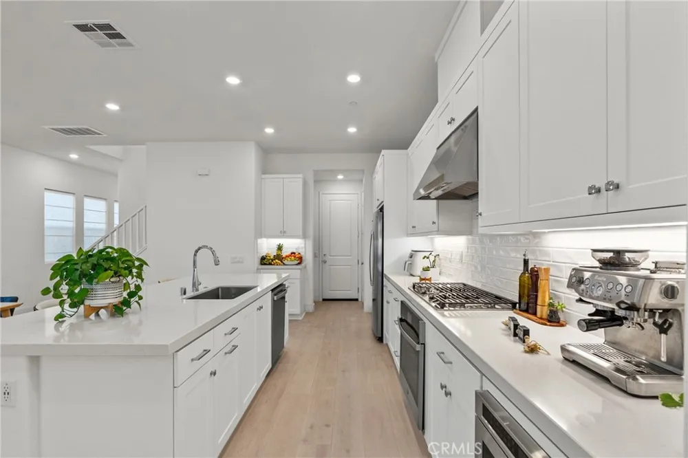 26849 Snowmass Loop Valencia, CA 91381