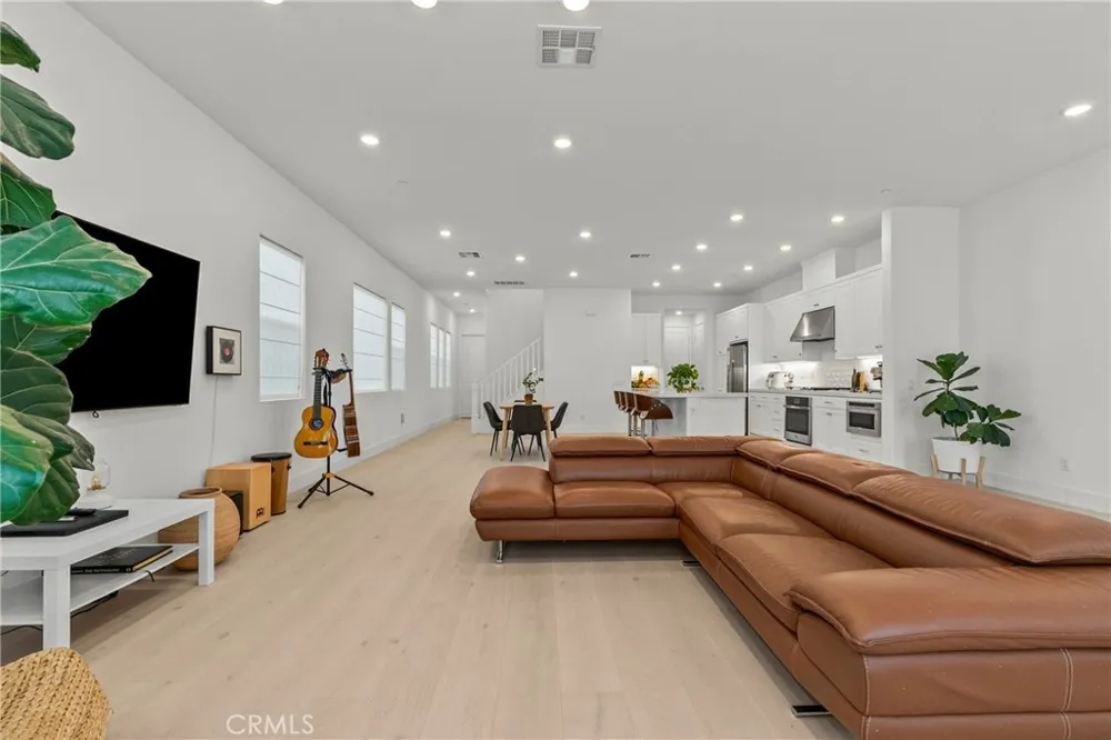 26849 Snowmass Loop Valencia, CA 91381