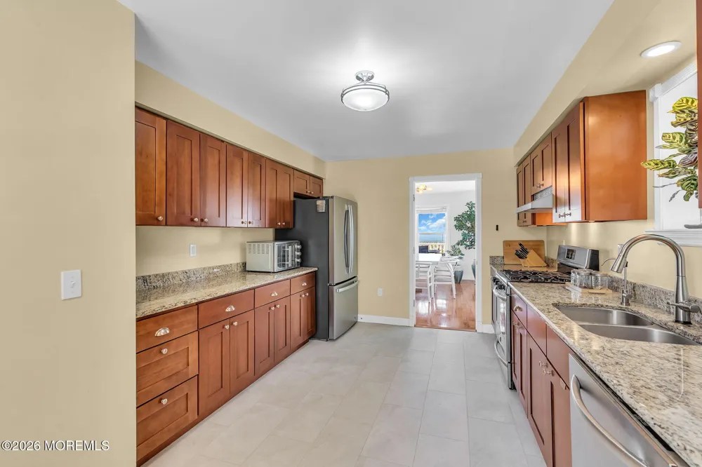 655 Front Street Union Beach, NJ 07735