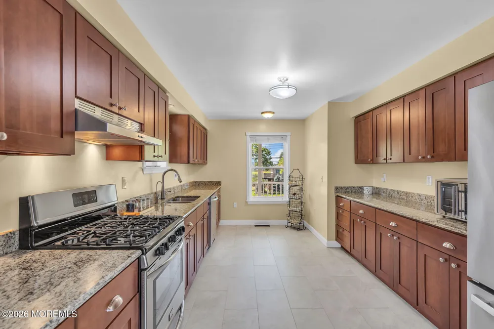 655 Front Street Union Beach, NJ 07735