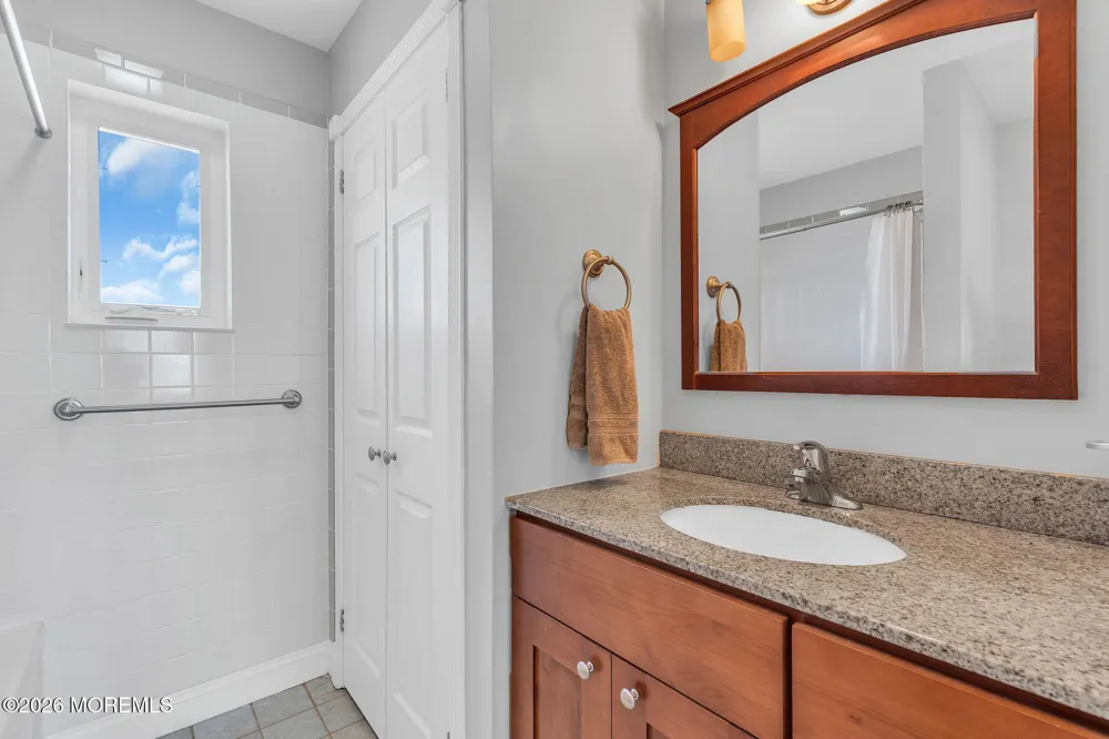 655 Front Street Union Beach, NJ 07735