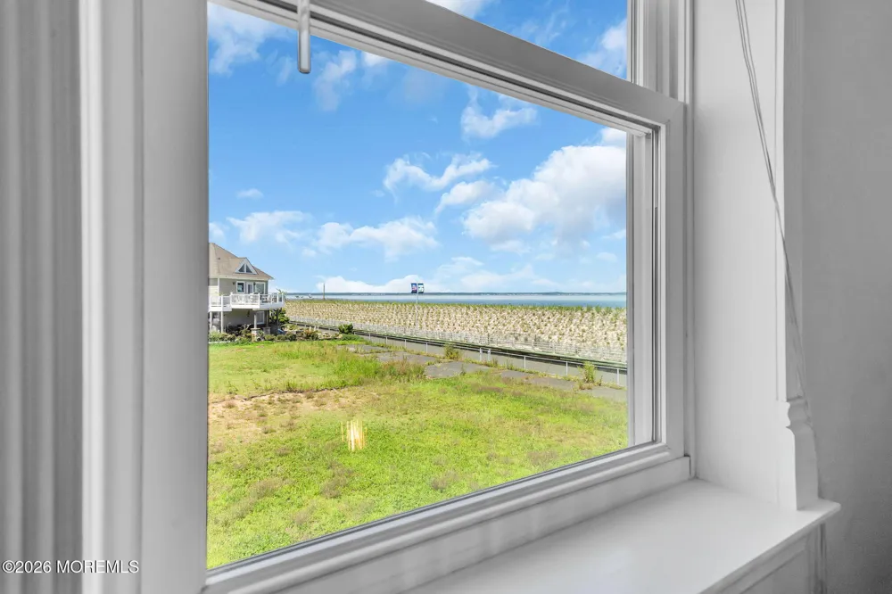 655 Front Street Union Beach, NJ 07735