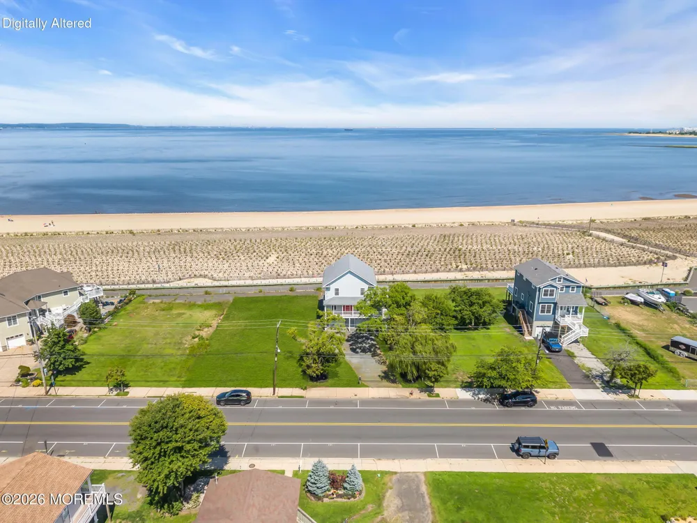 655 Front Street Union Beach, NJ 07735