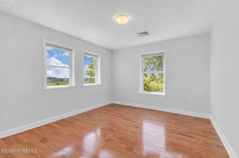 655 Front Street Union Beach, NJ 07735