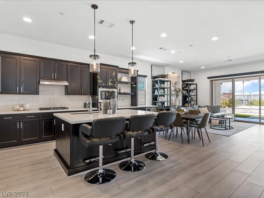 358 Nine Mile Creek Drive Las Vegas, NV 89138