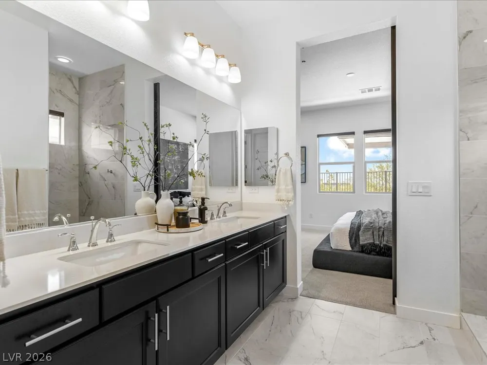 358 Nine Mile Creek Drive Las Vegas, NV 89138