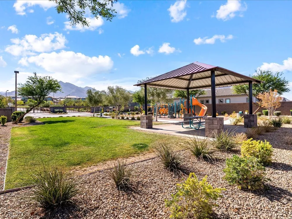 358 Nine Mile Creek Drive Las Vegas, NV 89138