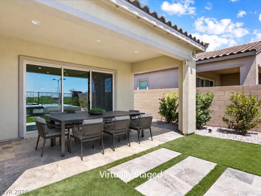 358 Nine Mile Creek Drive Las Vegas, NV 89138