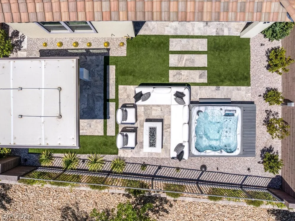 358 Nine Mile Creek Drive Las Vegas, NV 89138
