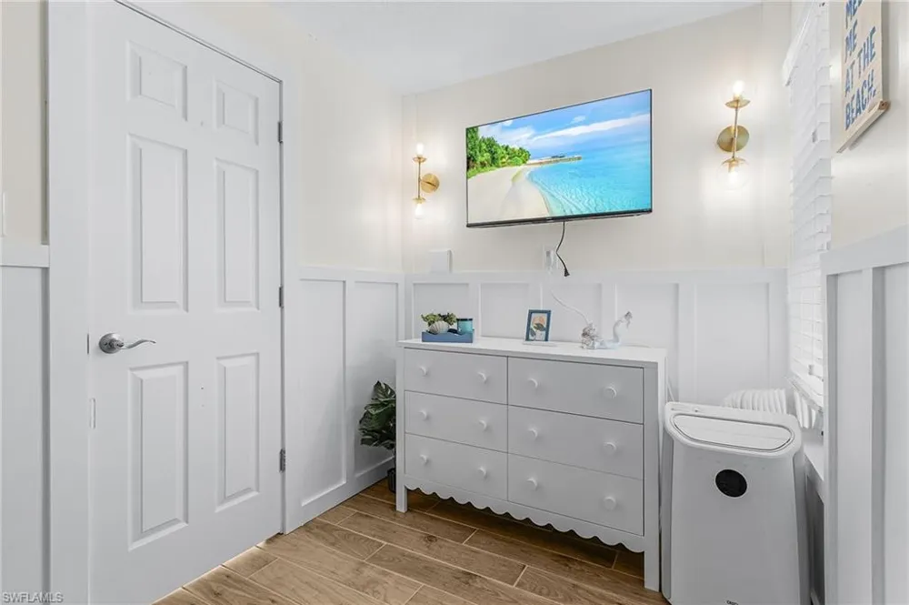 467 Madison Court Fort Myers Beach, FL 33931
