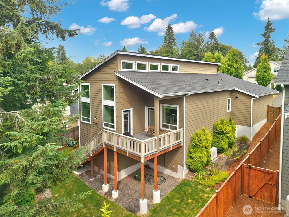 25719 Seabrook Place NE Kingston, WA 98346