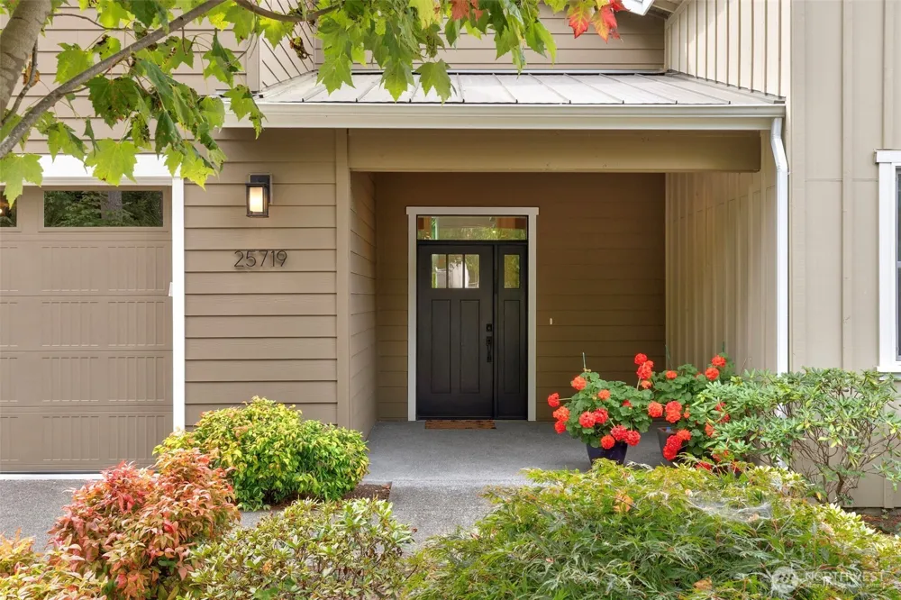 25719 Seabrook Place NE Kingston, WA 98346