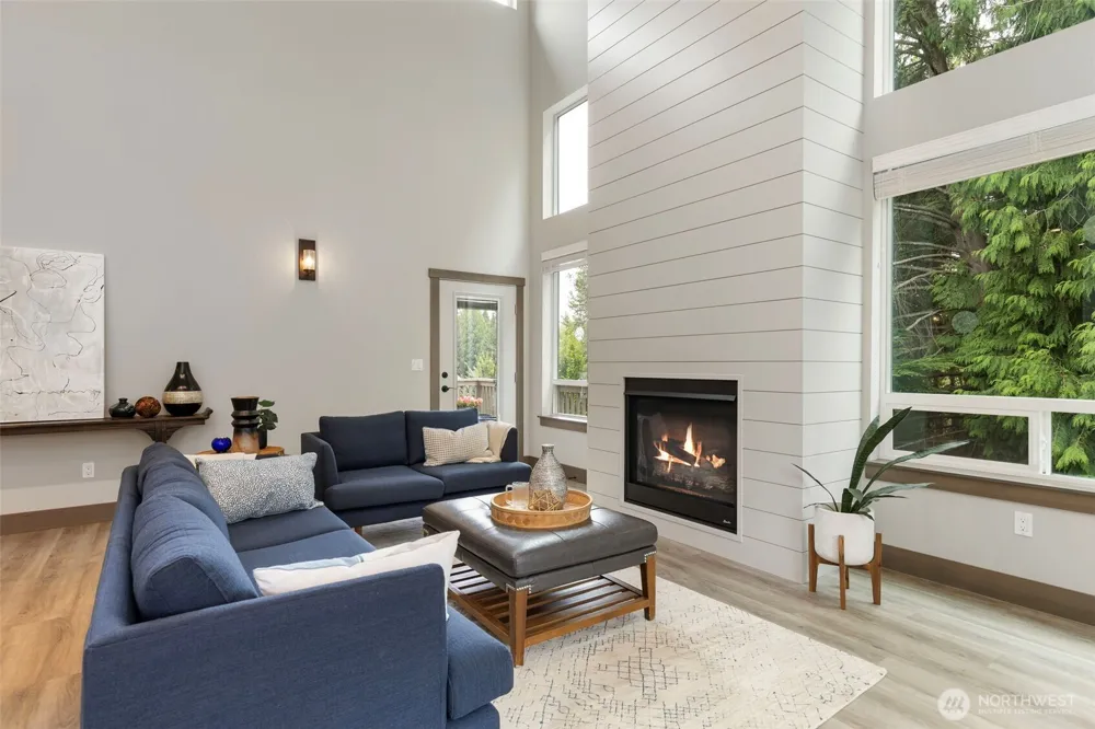 25719 Seabrook Place NE Kingston, WA 98346